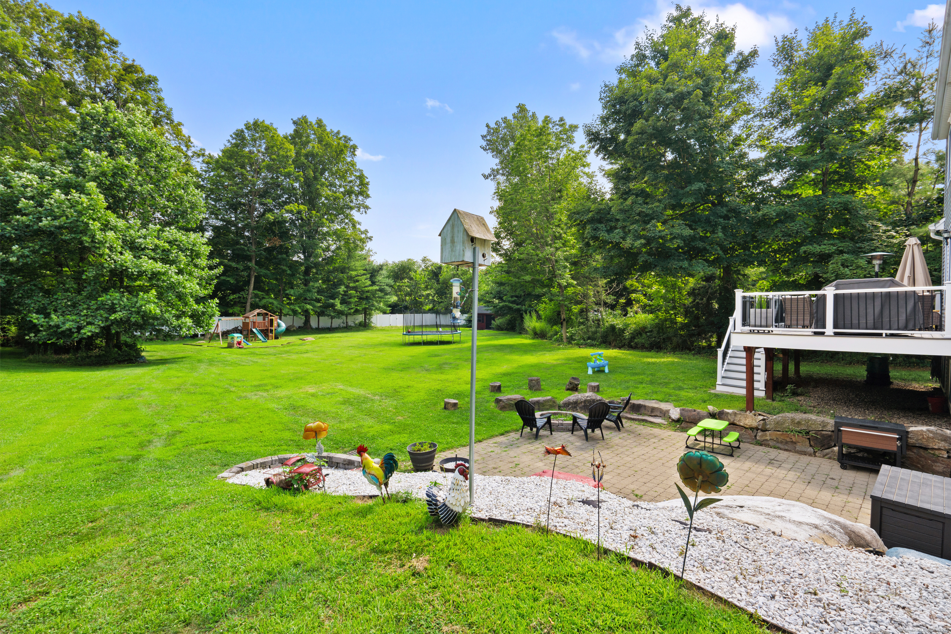7 Hawleyville Road