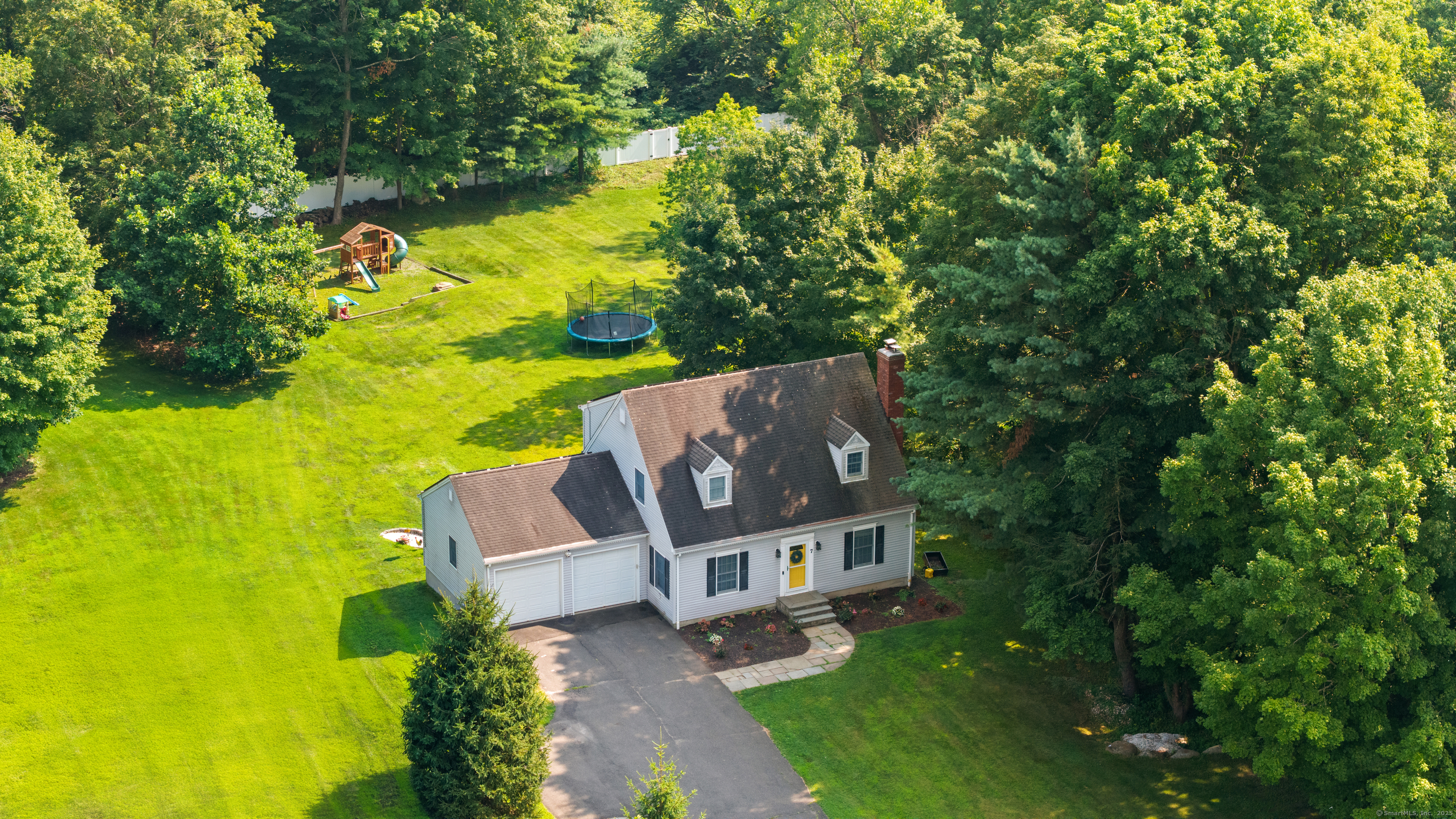 7 Hawleyville Road