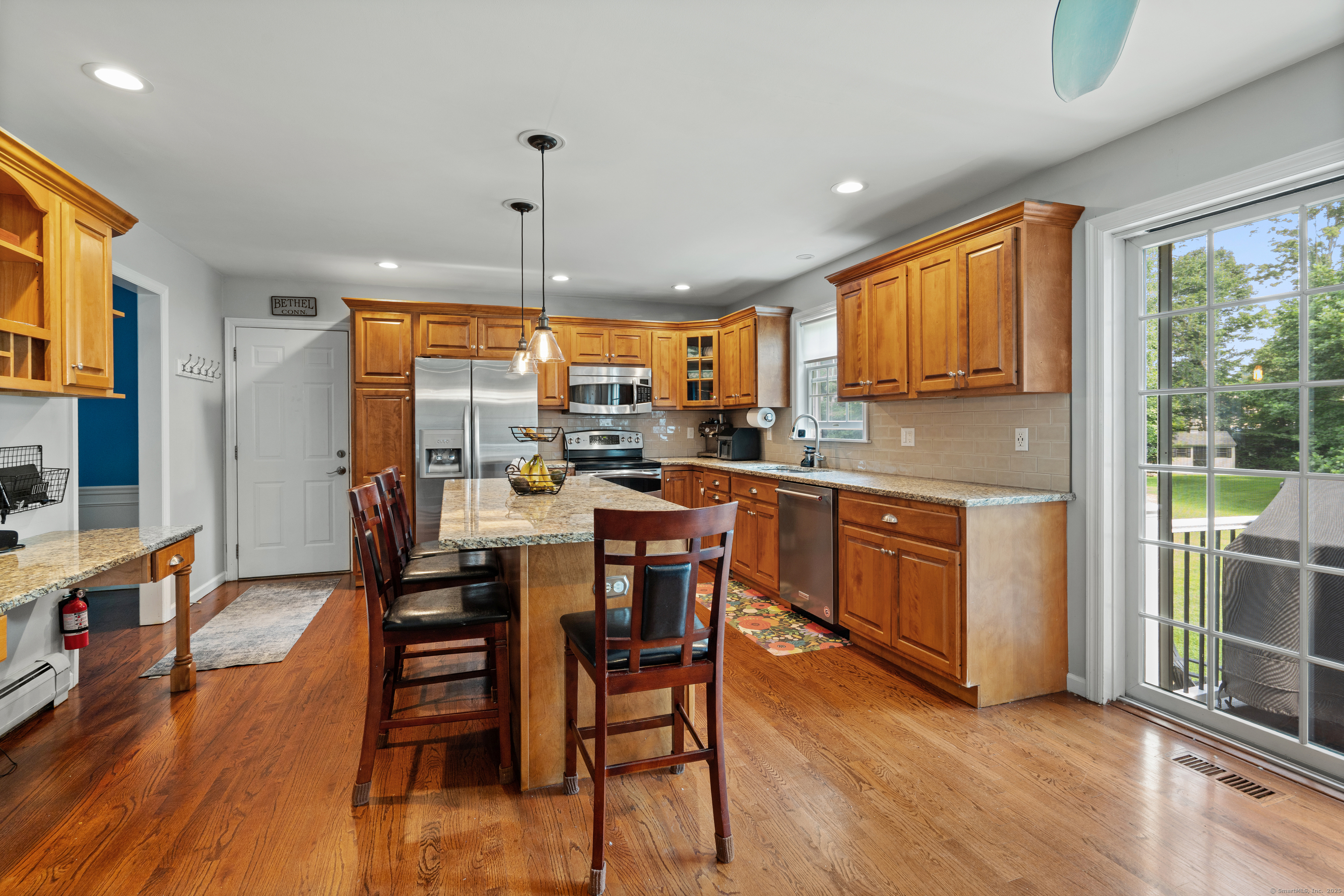 7 Hawleyville Road