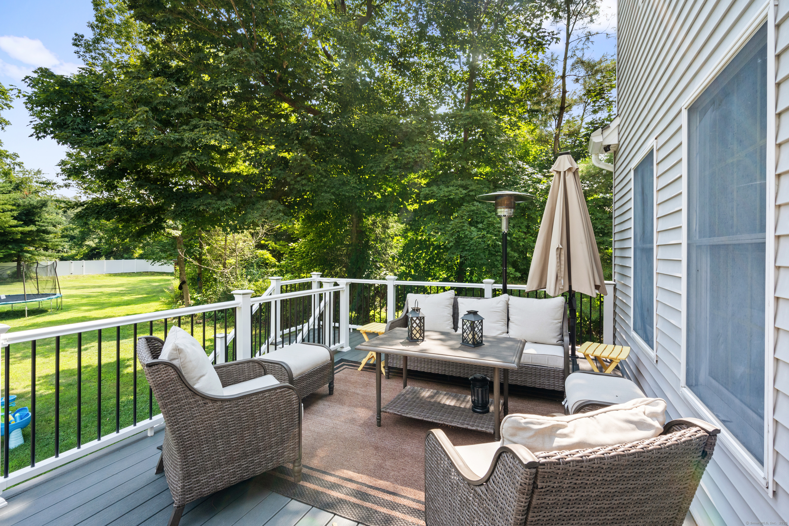 7 Hawleyville Road