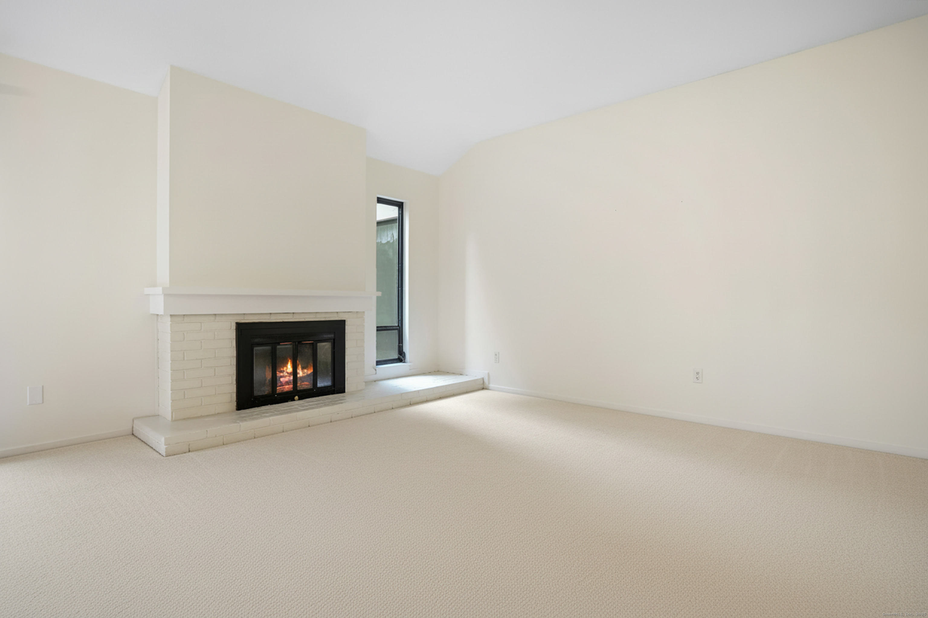 511 Heritage Village B