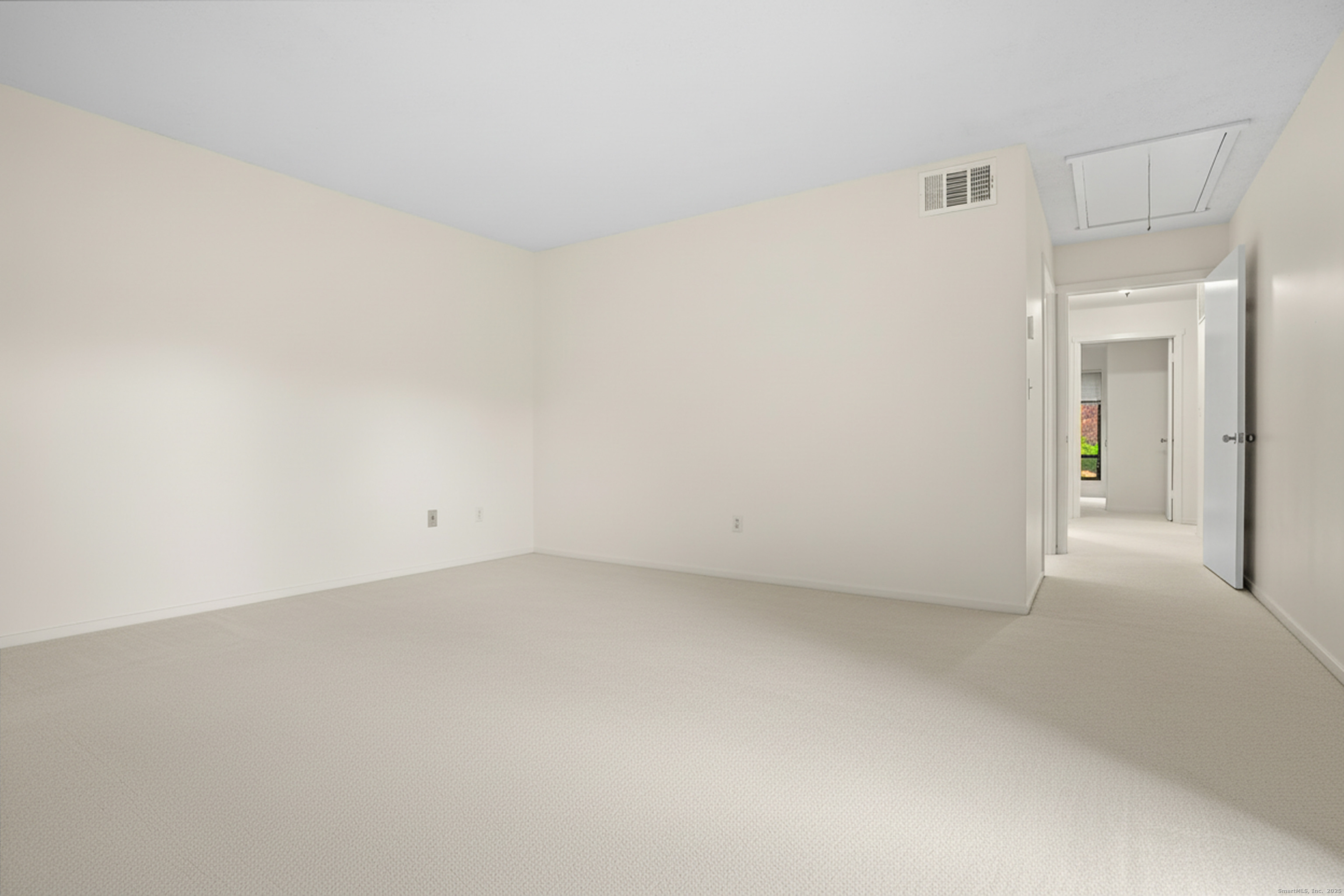 511 Heritage Village B