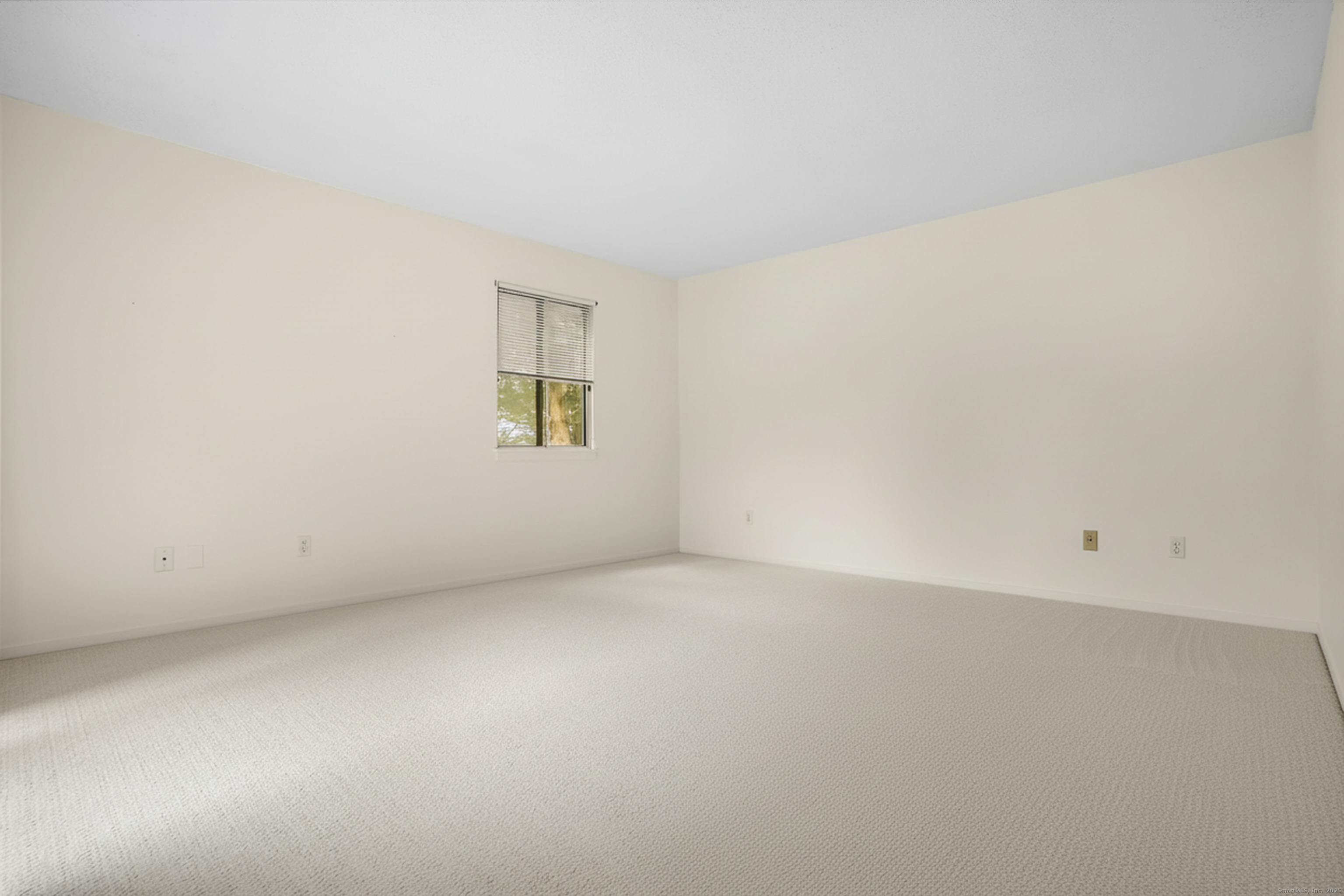 511 Heritage Village B