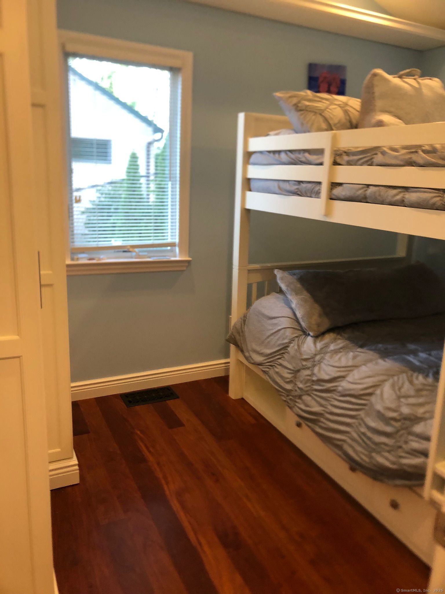 47 South Lake Shore Drive