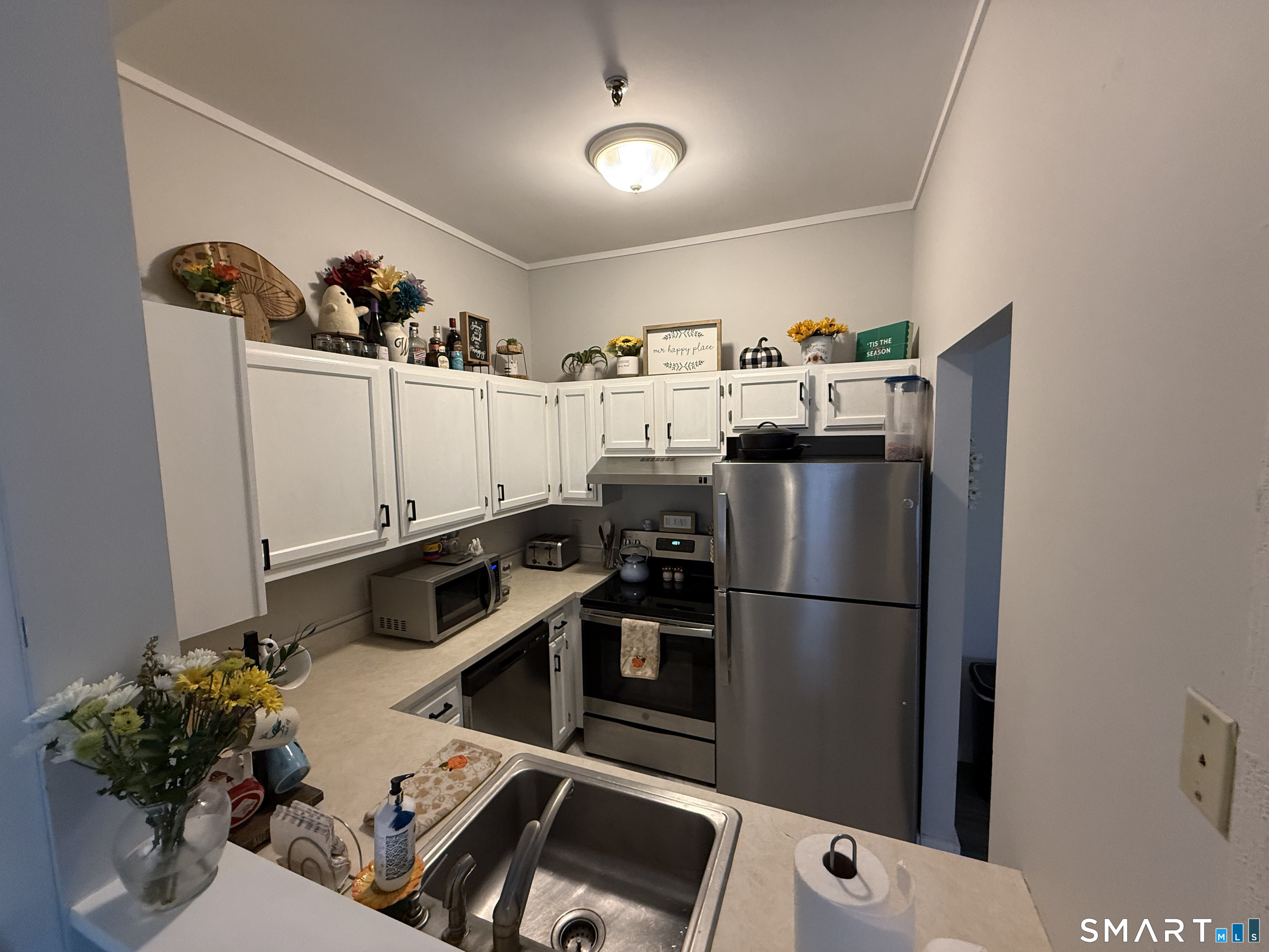 55 Oil Mill Road APT 16