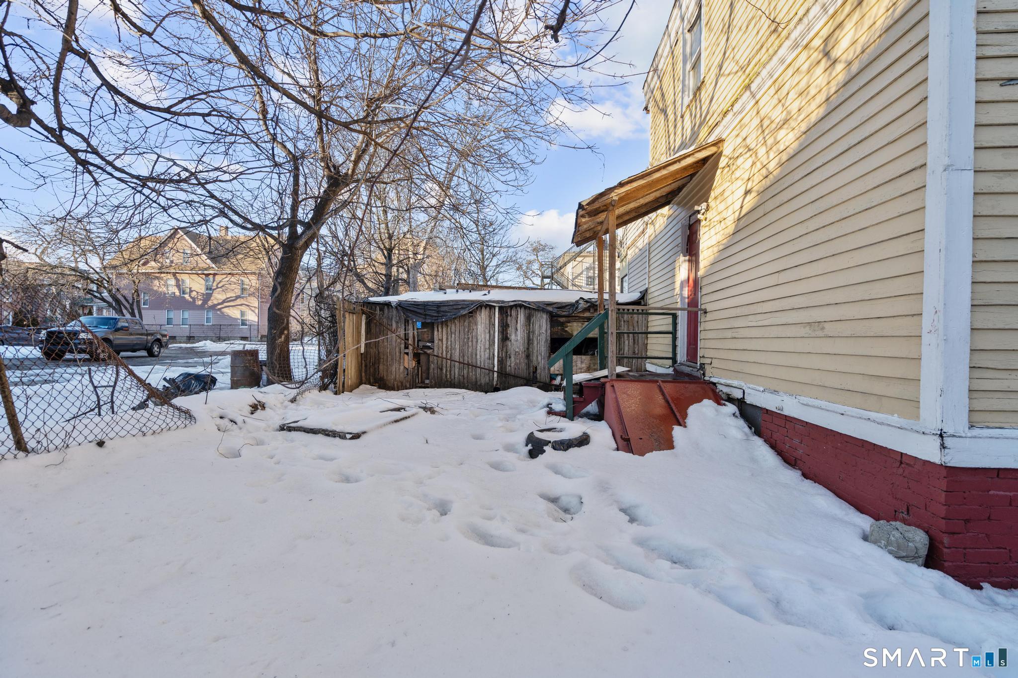 349 Noble Avenue