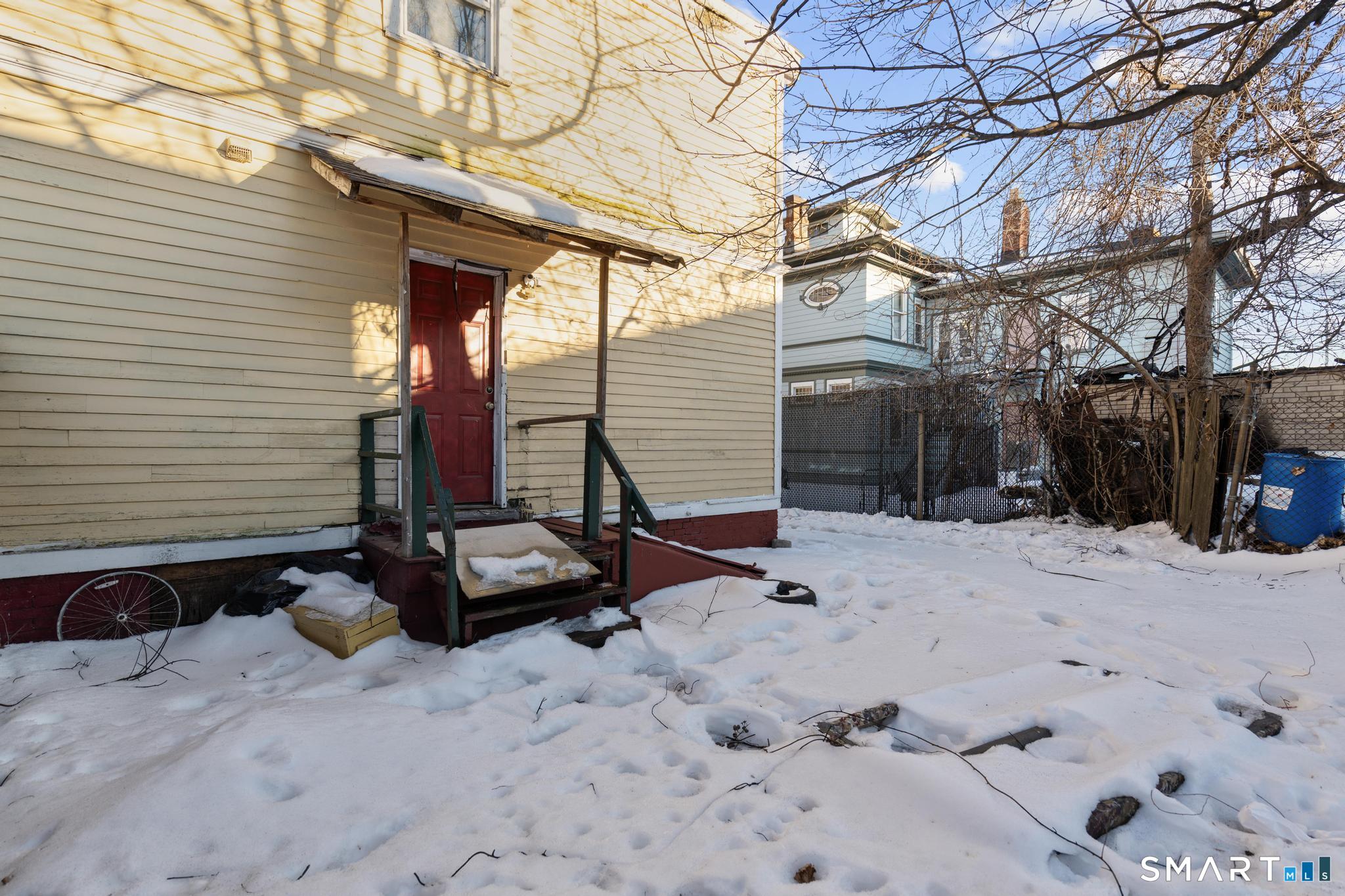 349 Noble Avenue