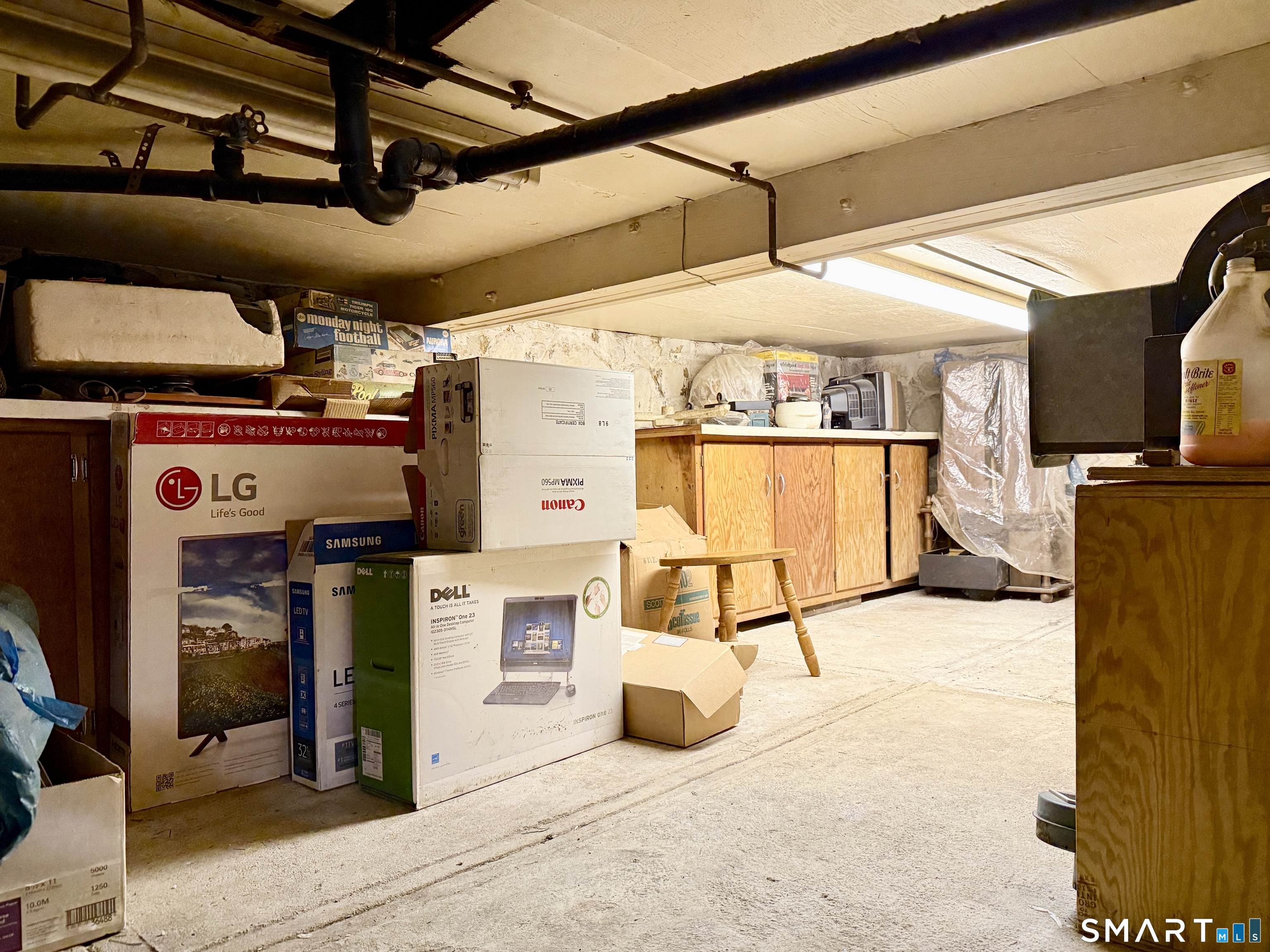 306 Chestnut Hill Road