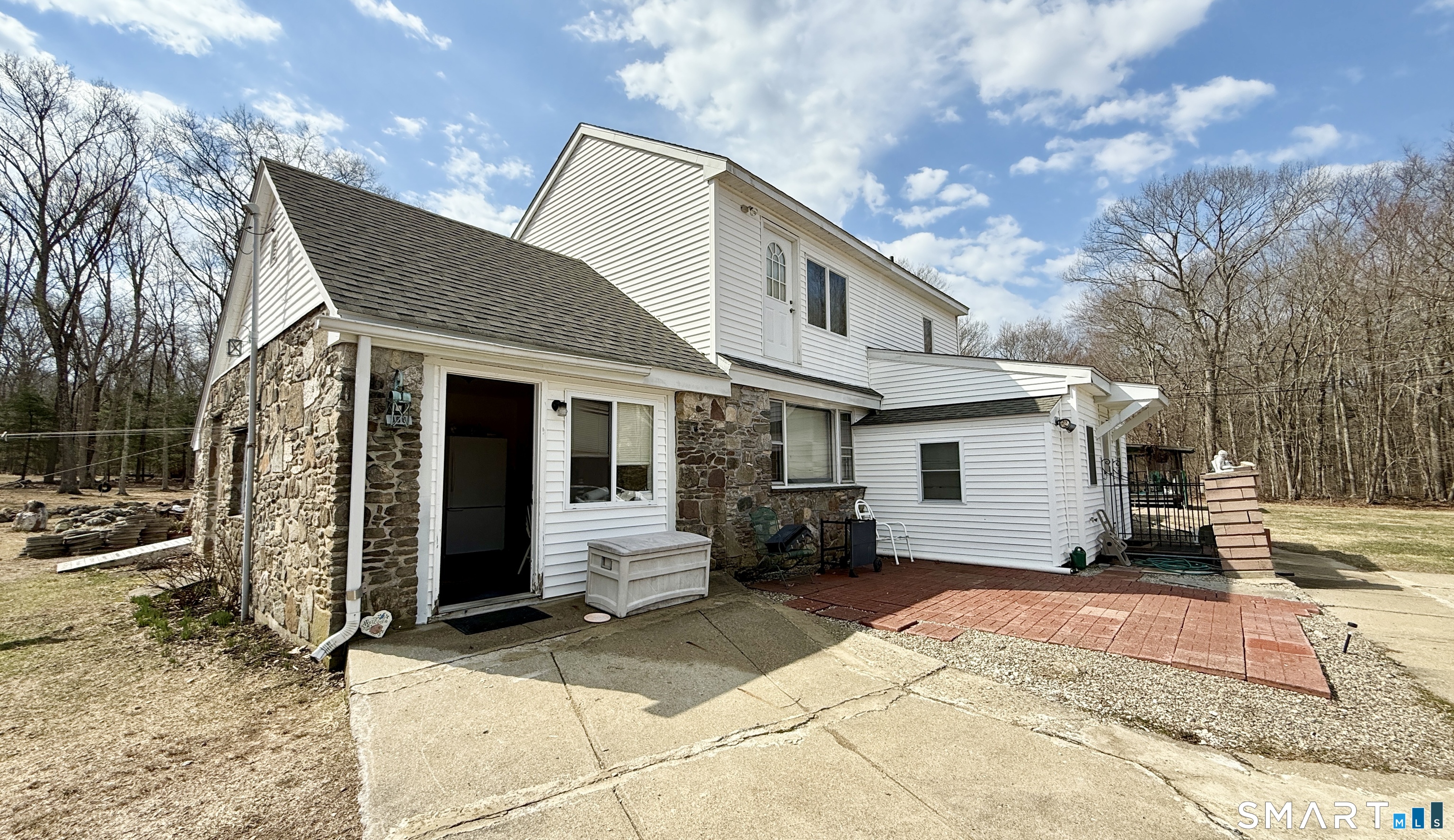 306 Chestnut Hill Road