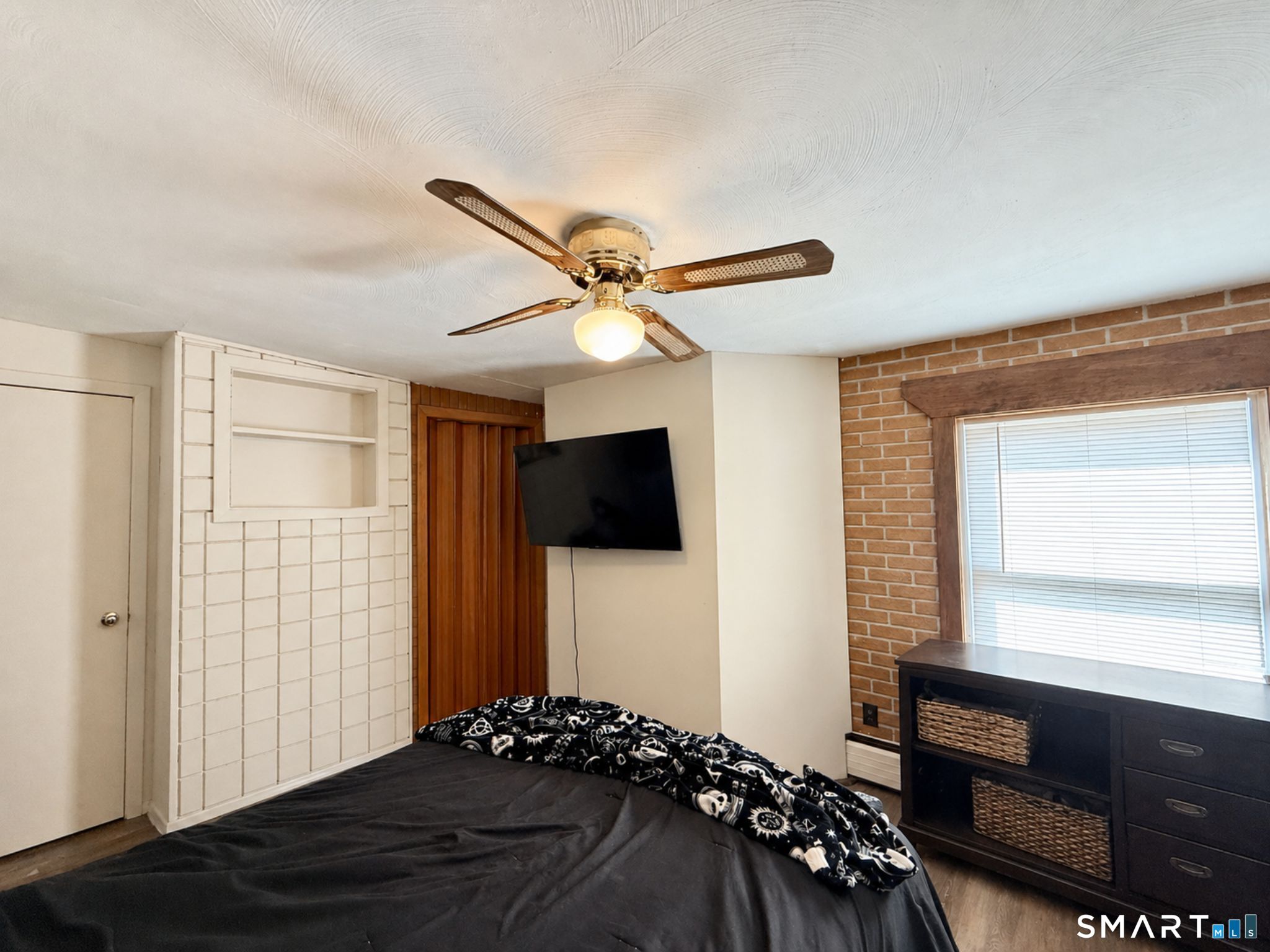 306 Chestnut Hill Road