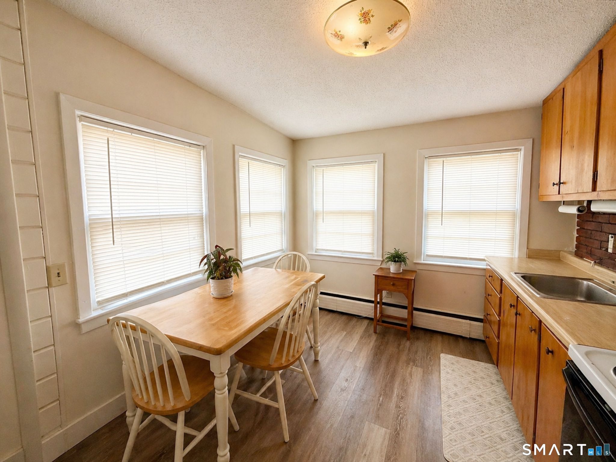 306 Chestnut Hill Road