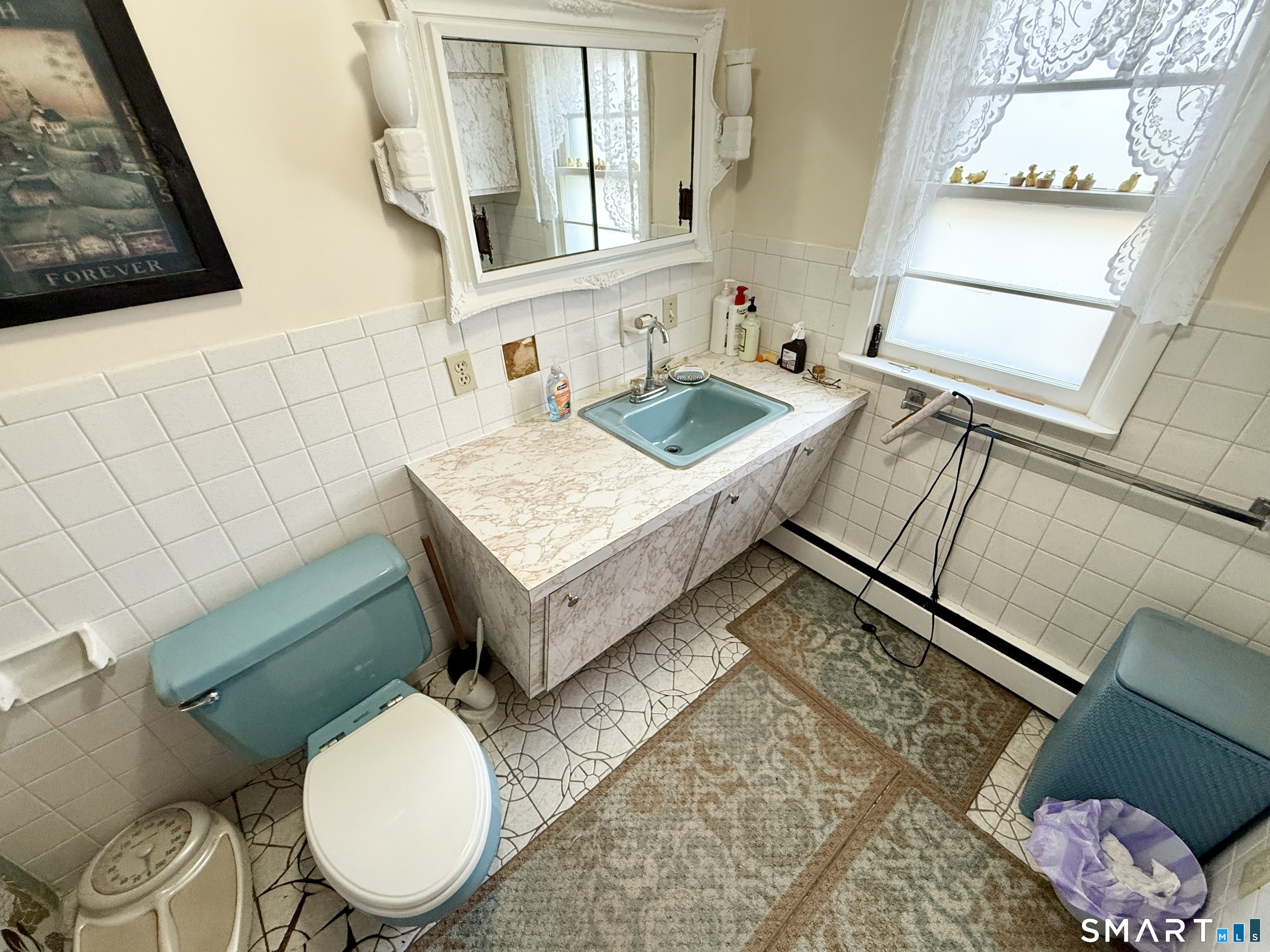 306 Chestnut Hill Road