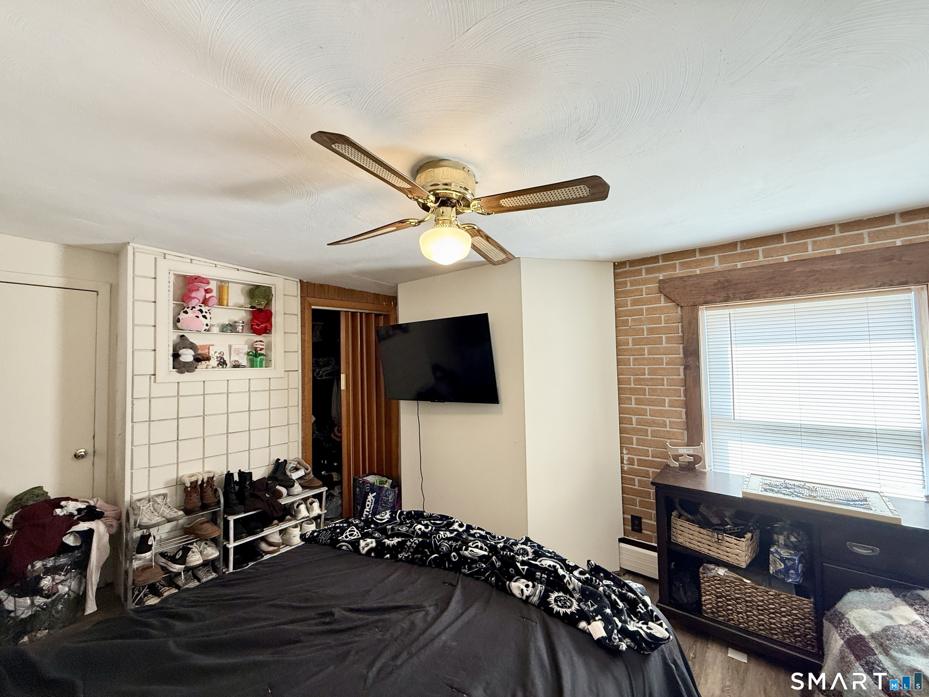 306 Chestnut Hill Road