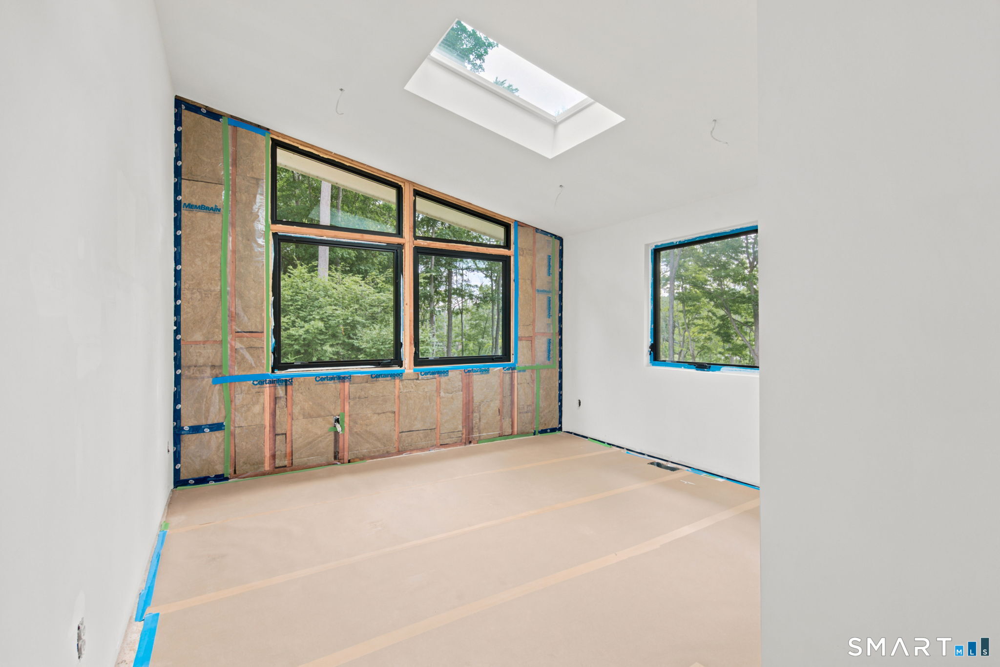 18 Craigmoor Road South
