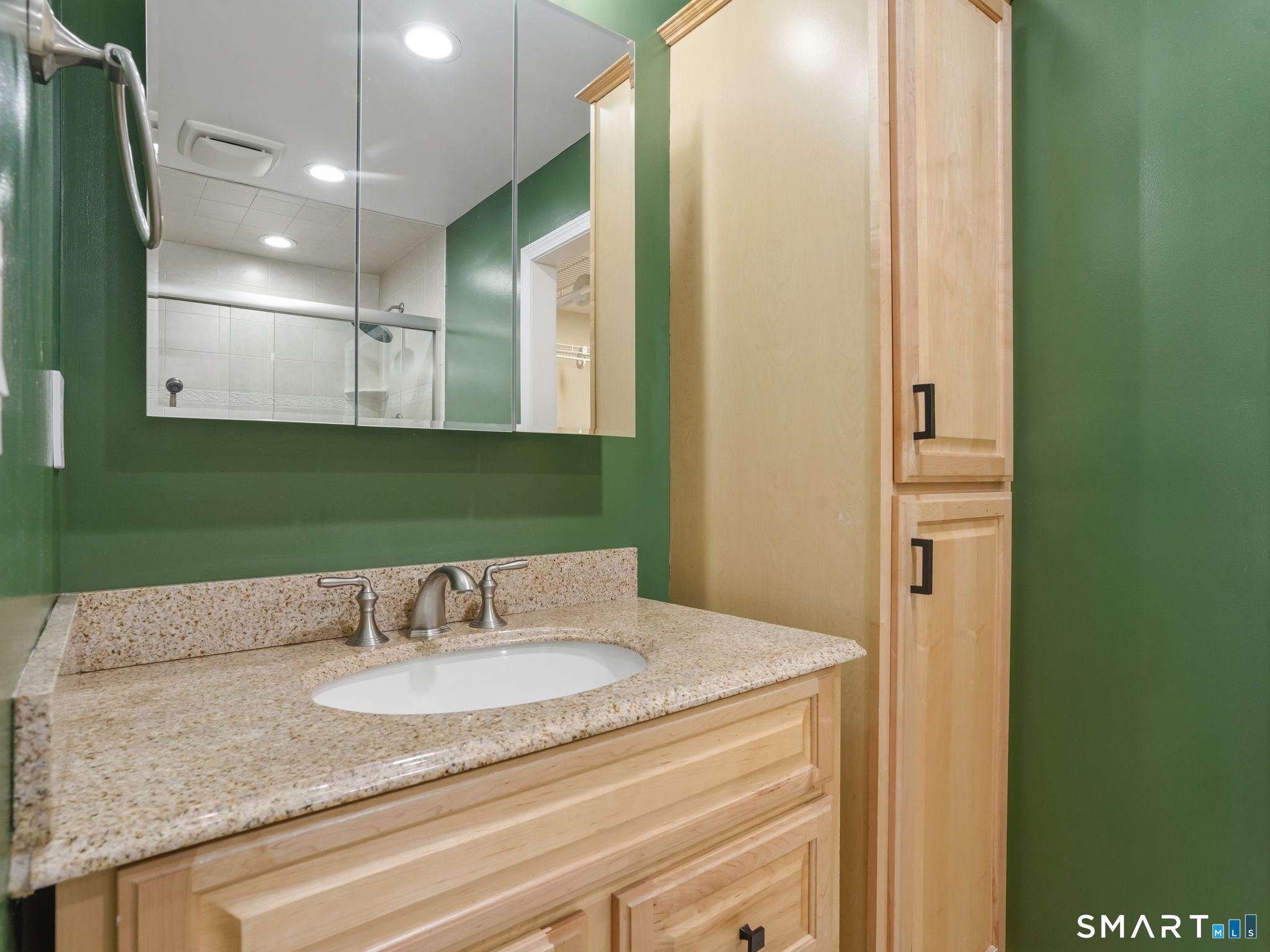 170 Forest Street Unit: 9