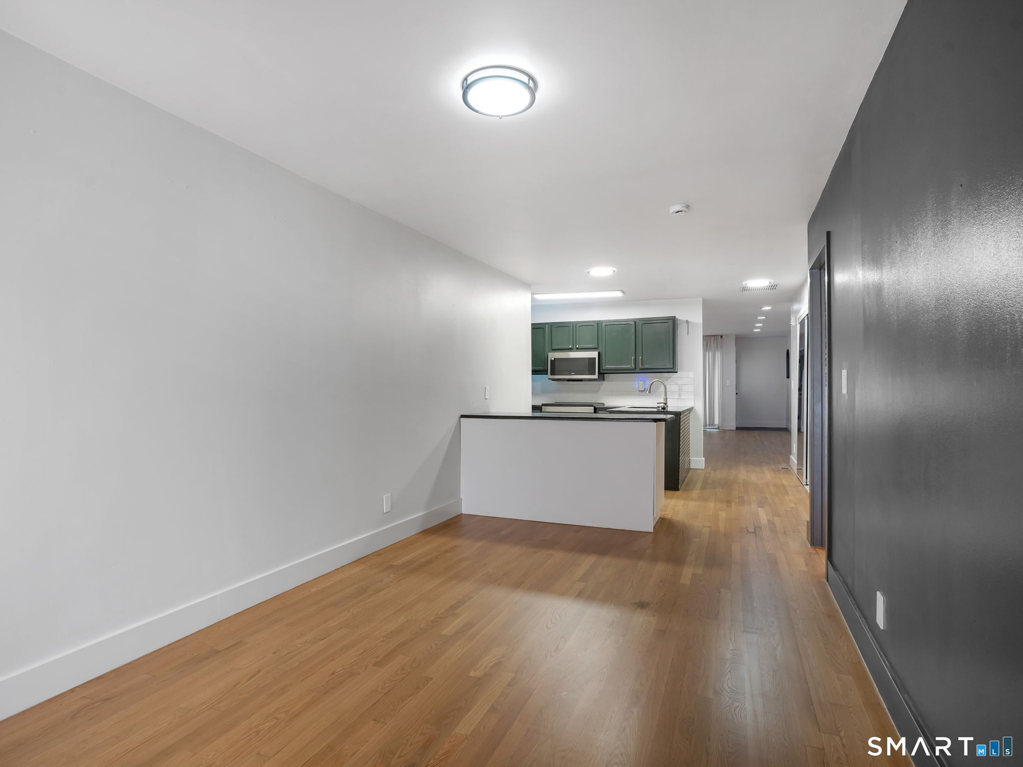 170 Forest Street Unit: 9