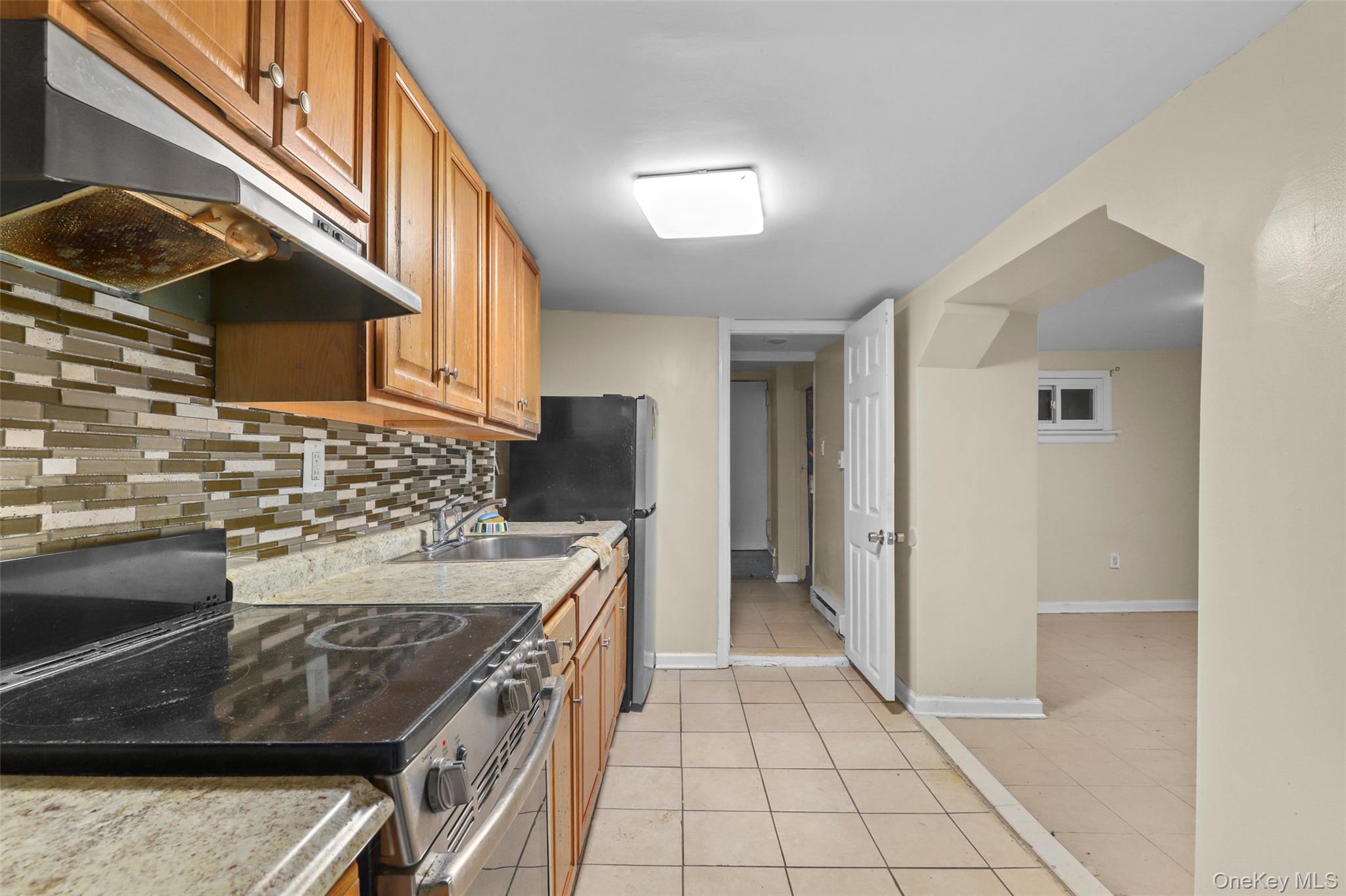 112 S 7th Avenue