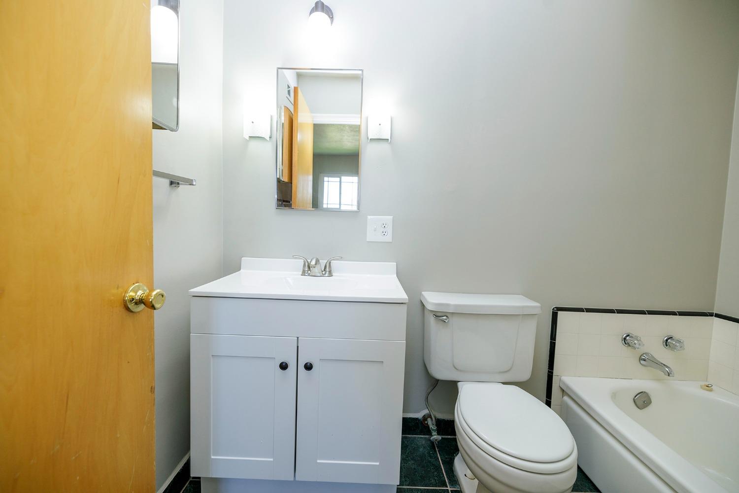 415 N Fremont Street