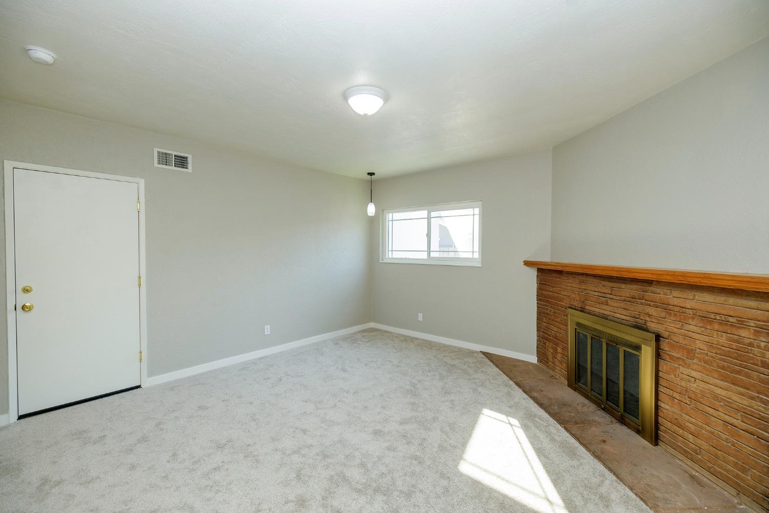 415 N Fremont Street