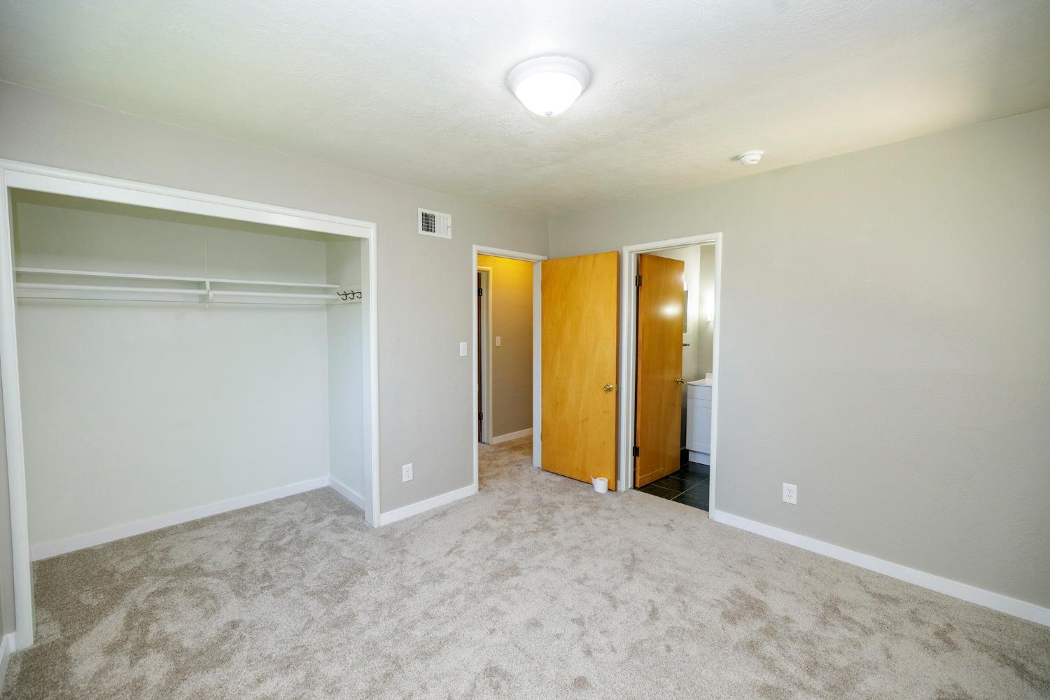 415 N Fremont Street