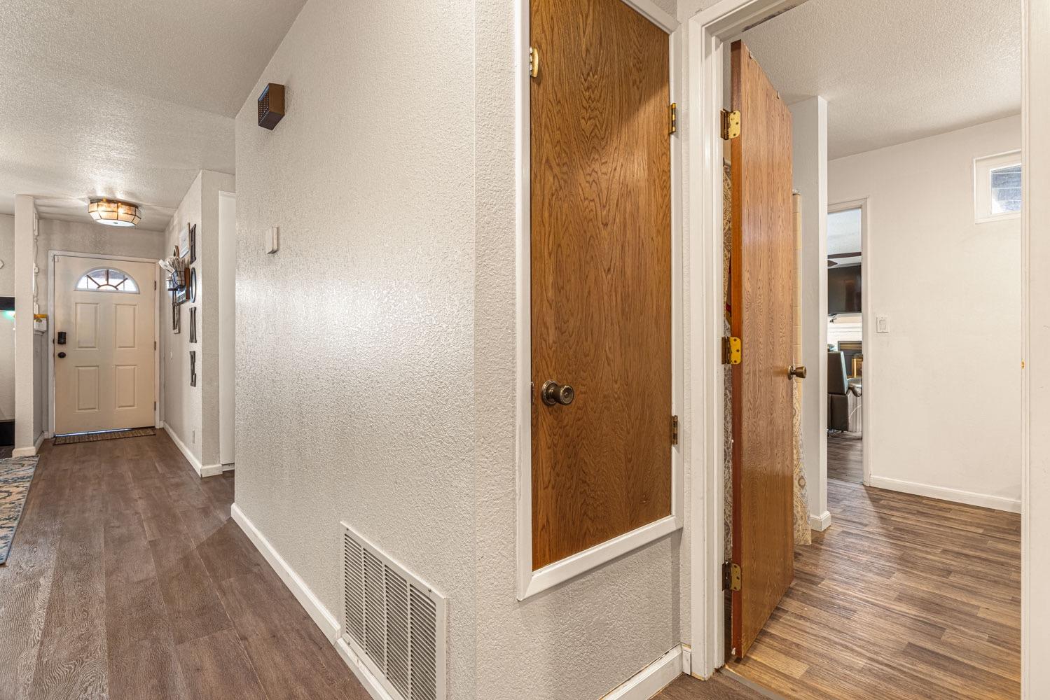 14814 Seminole Way