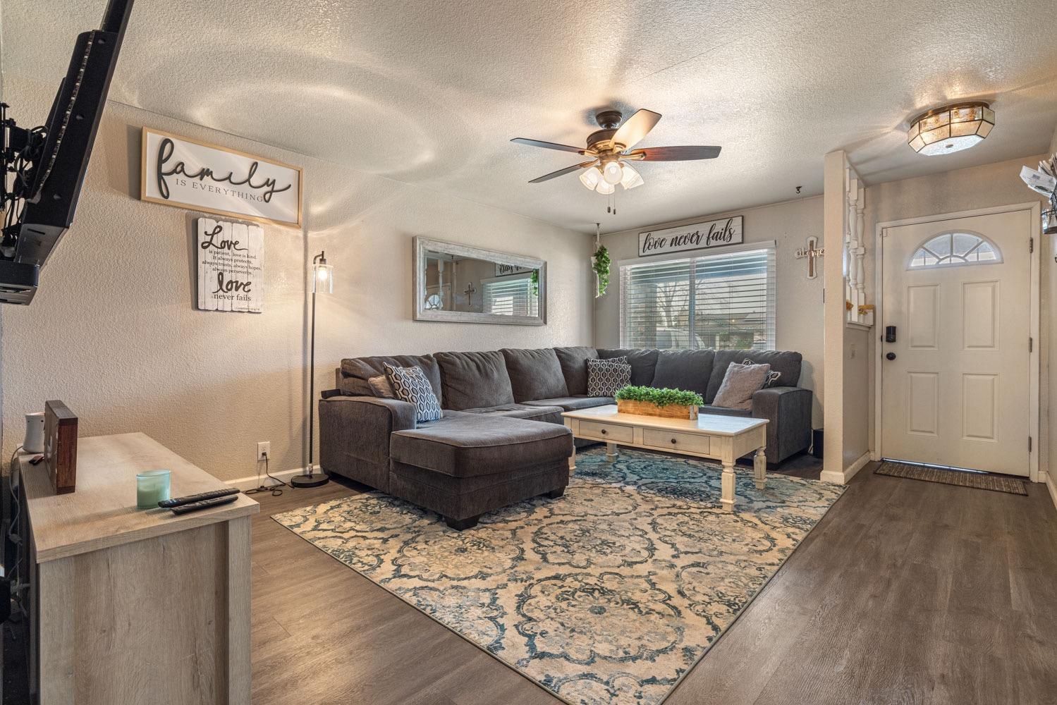 14814 Seminole Way