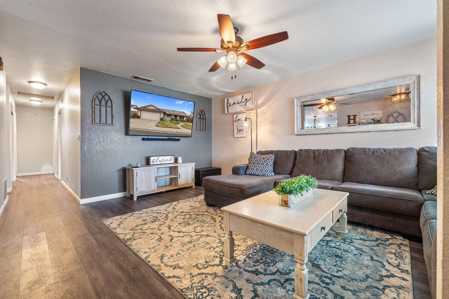 14814 Seminole Way