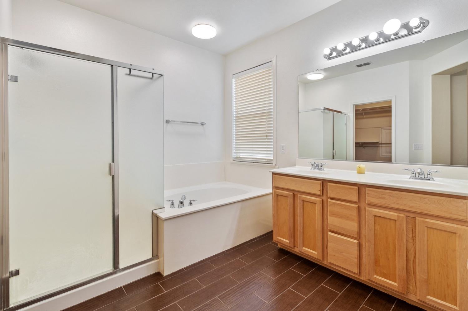 5406 Leandra Court
