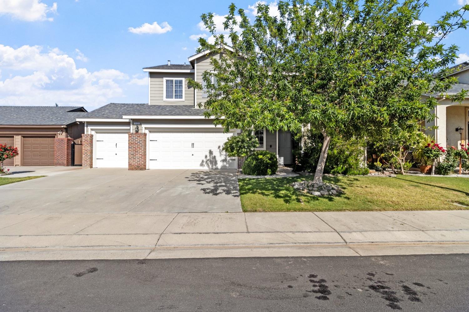 5406 Leandra Court