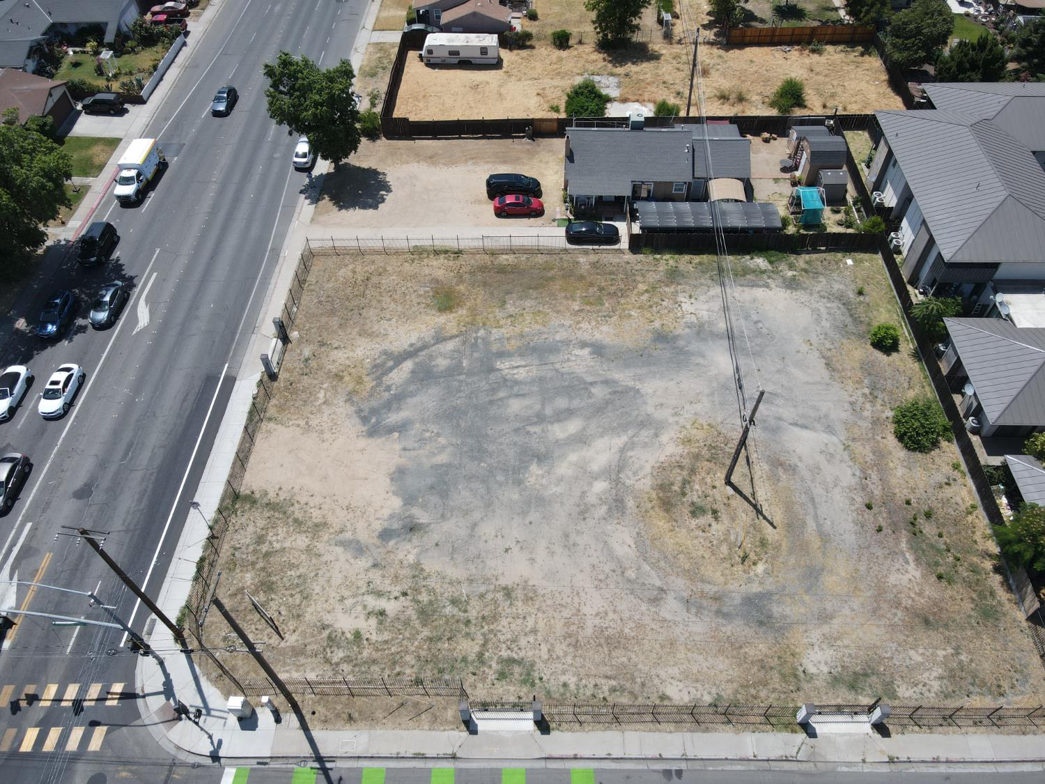 1411 Tully Road