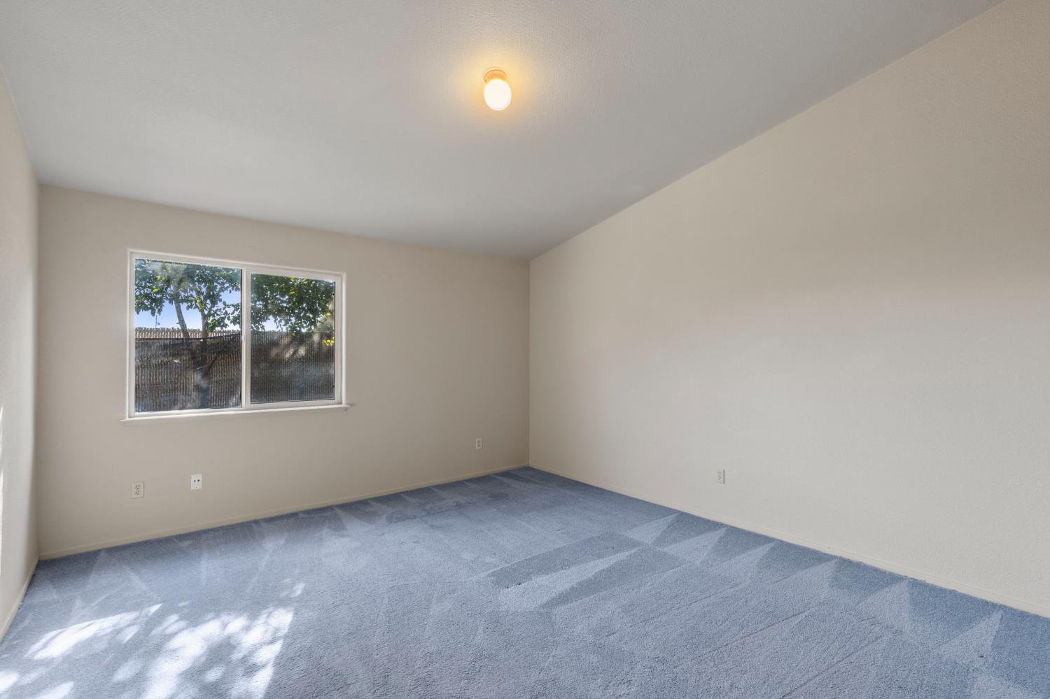 1148 Highlands Park Drive