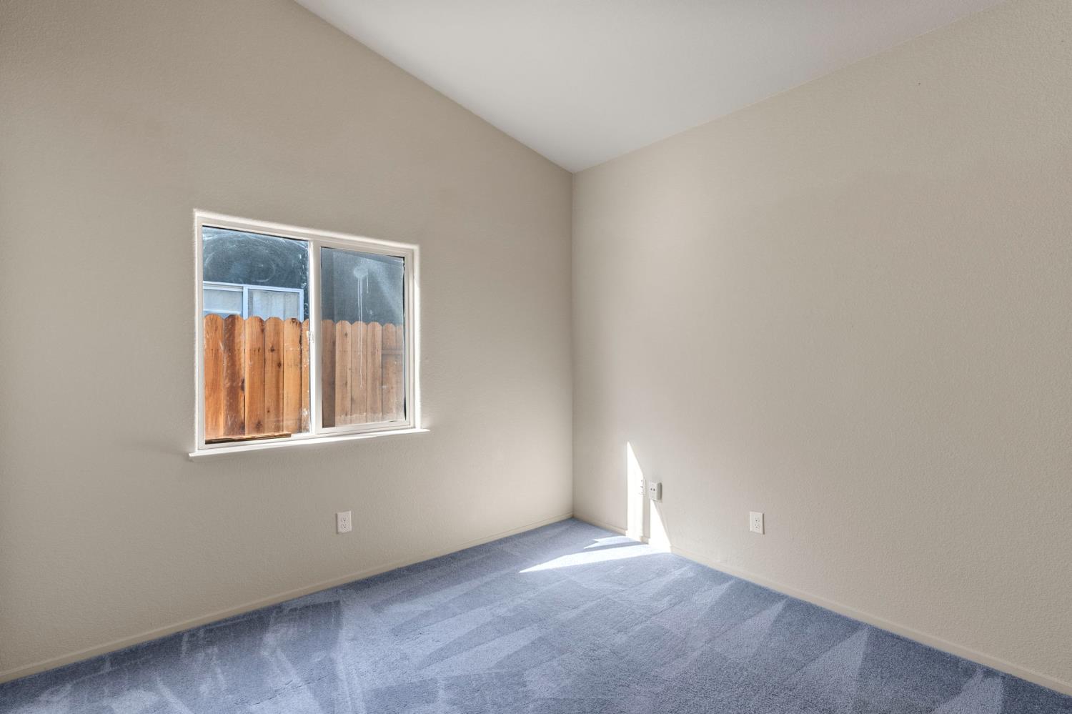 1148 Highlands Park Drive