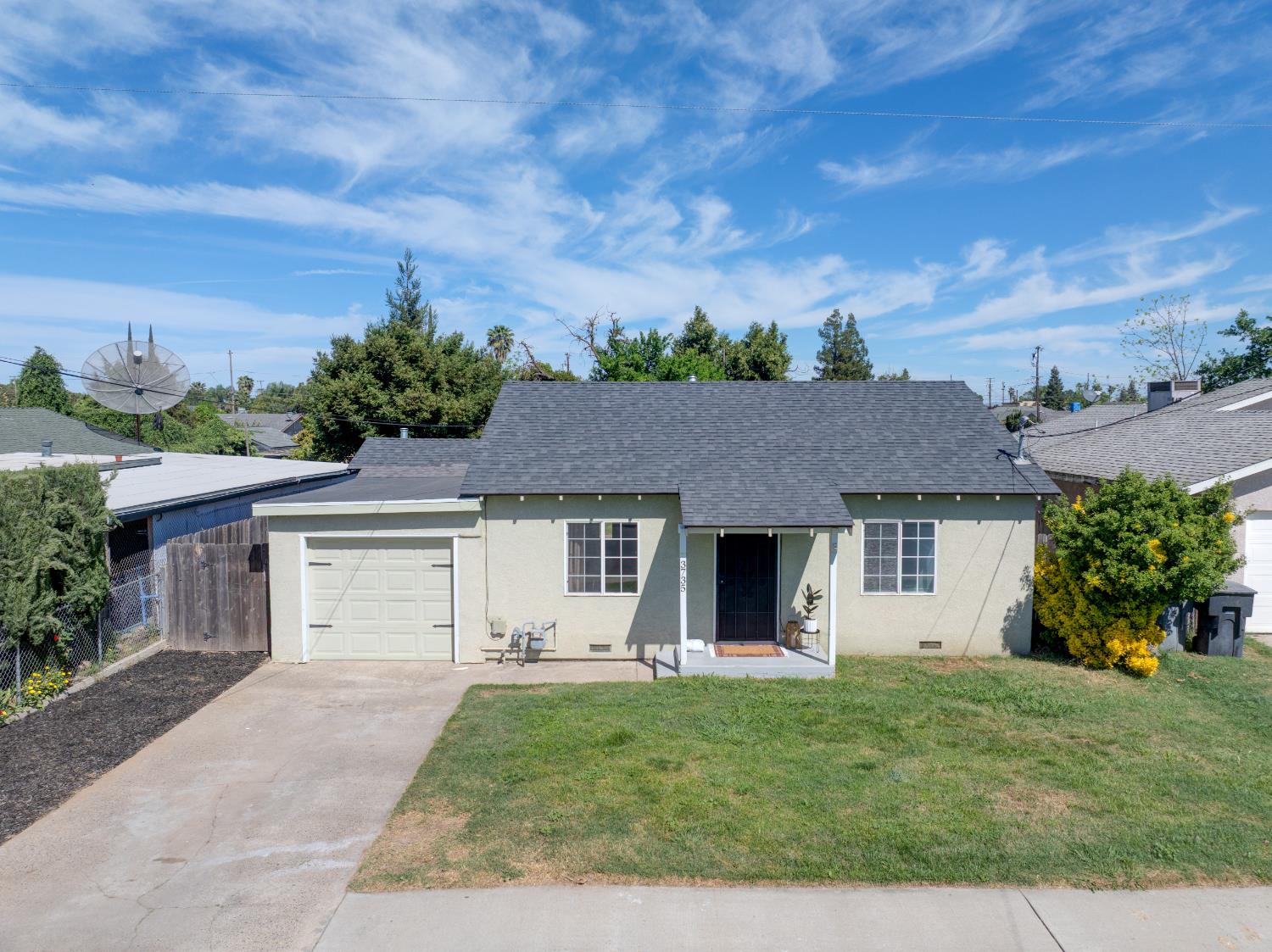 3735 Texas Avenue