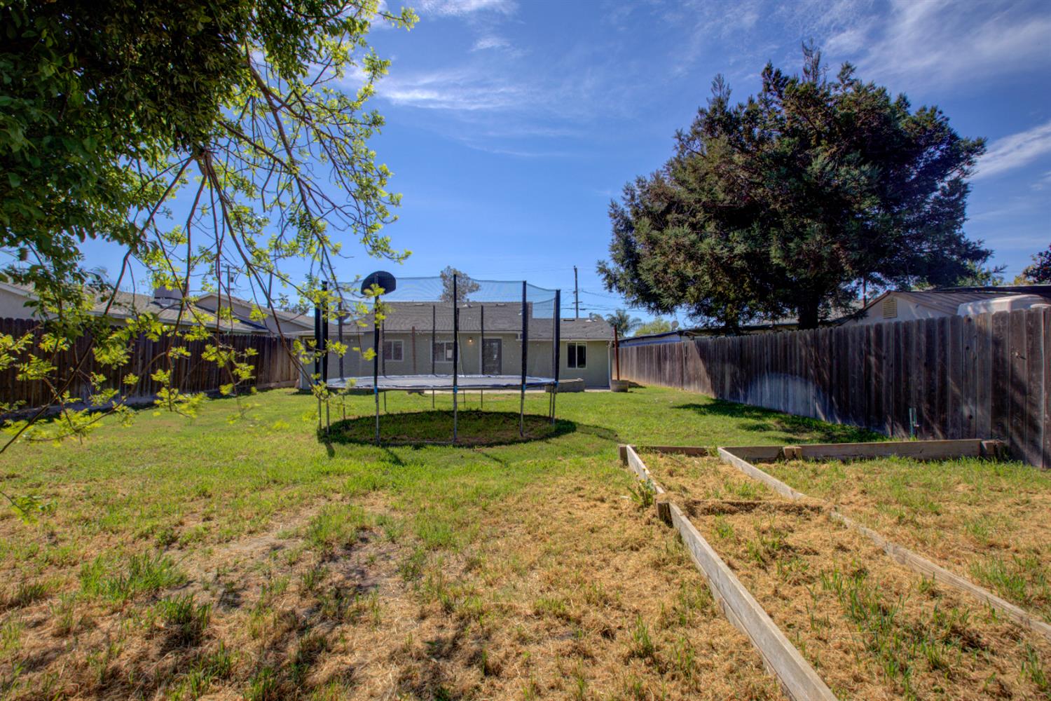 3735 Texas Avenue