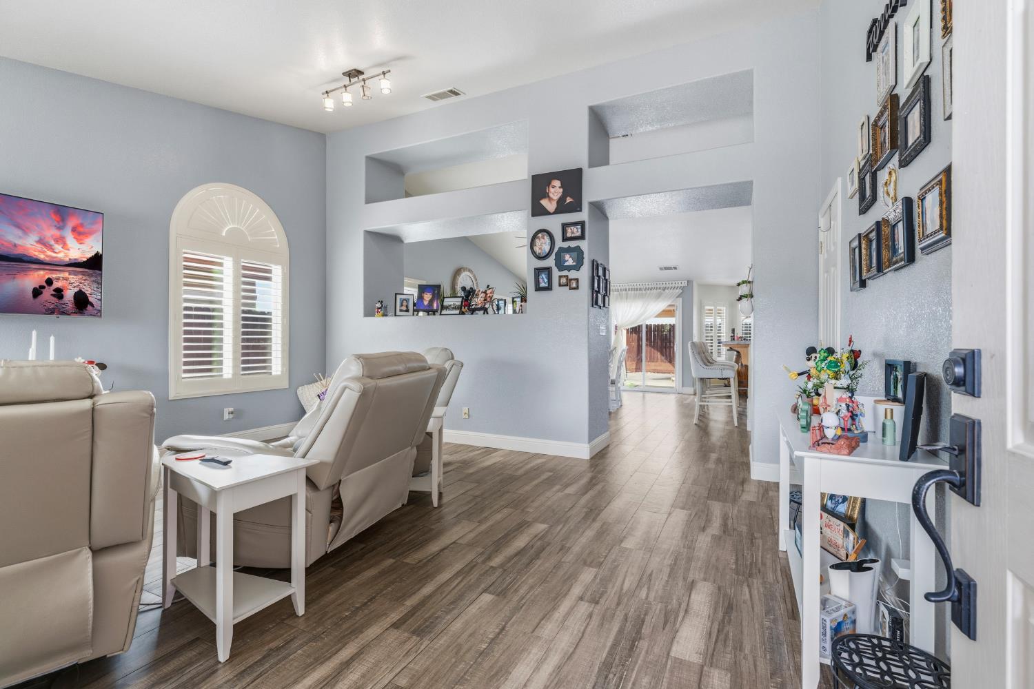 1029 Chenin Blanc Street