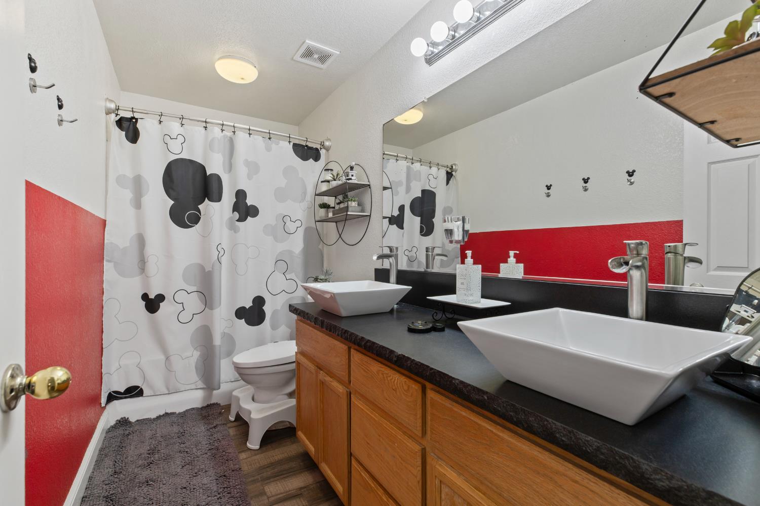 1029 Chenin Blanc Street