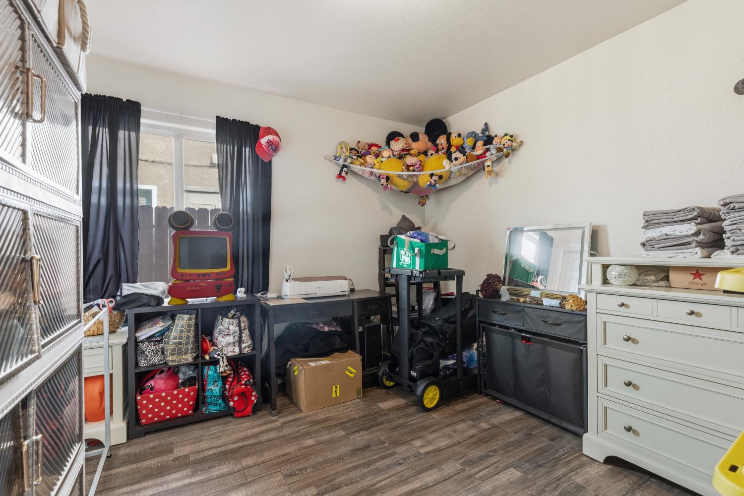 1029 Chenin Blanc Street