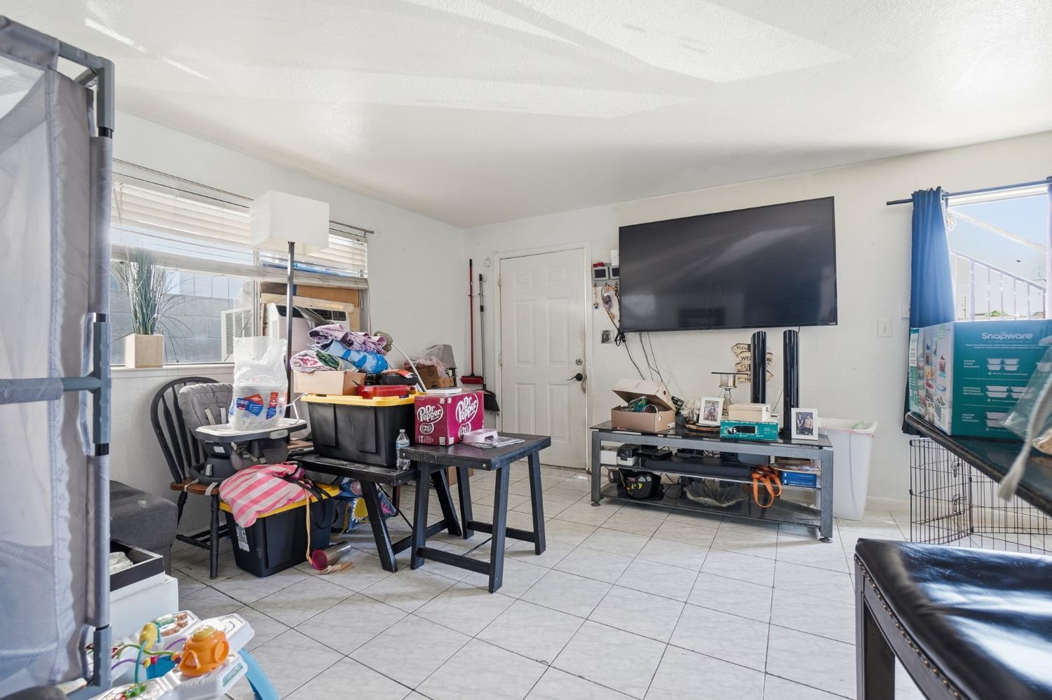 230 N 4th Avenue