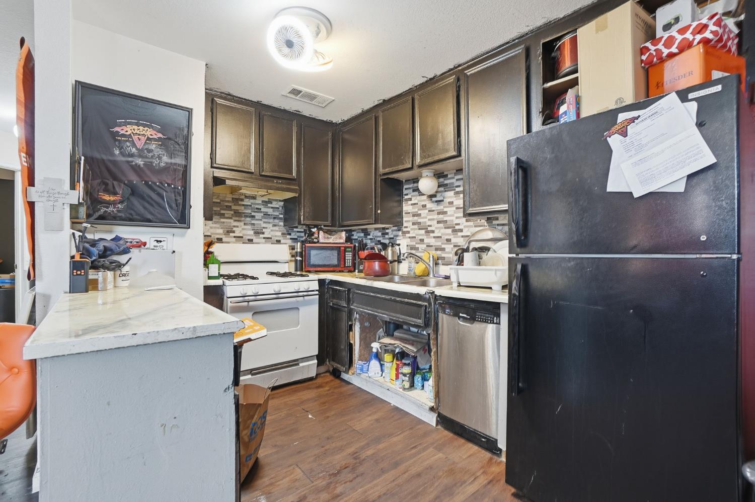 230 N 4th Avenue