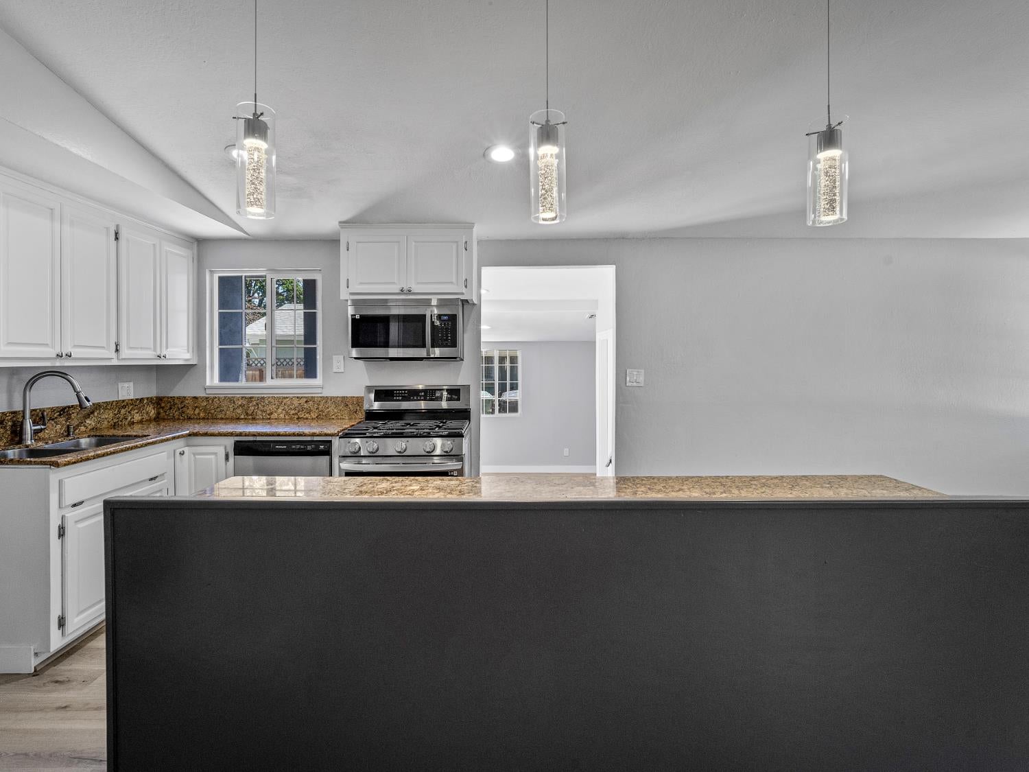 2428 Upham Court
