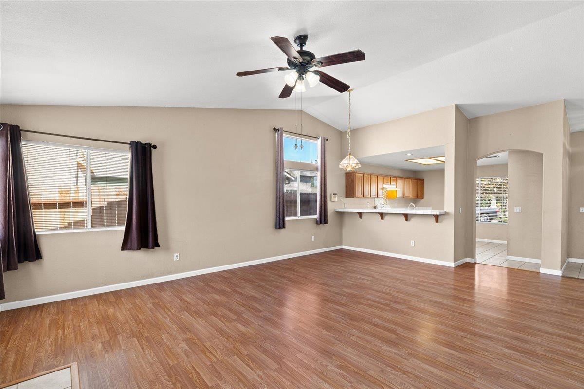1404 Venice Circle