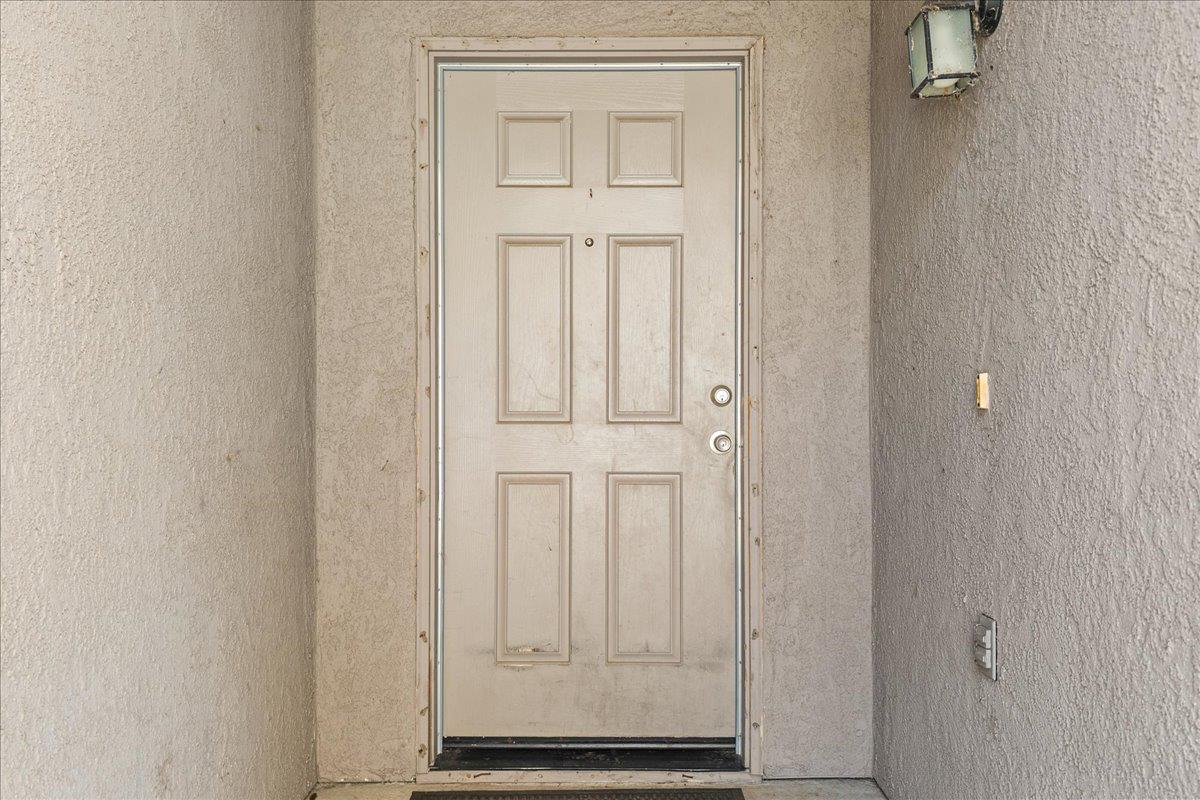 1404 Venice Circle