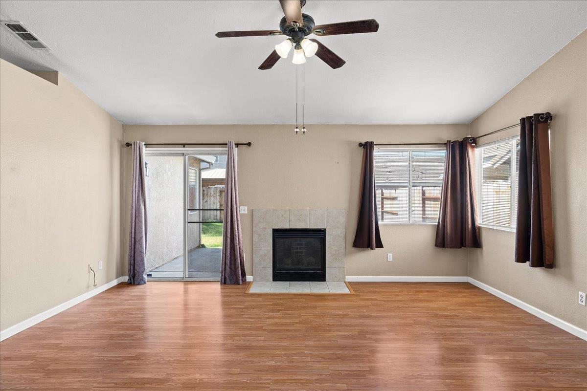 1404 Venice Circle