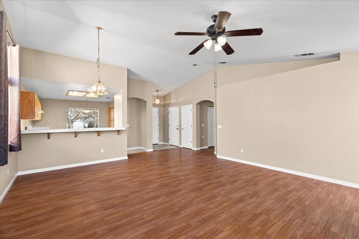 1404 Venice Circle