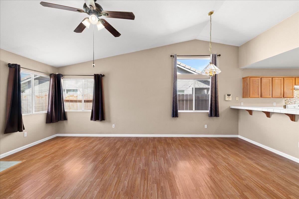 1404 Venice Circle