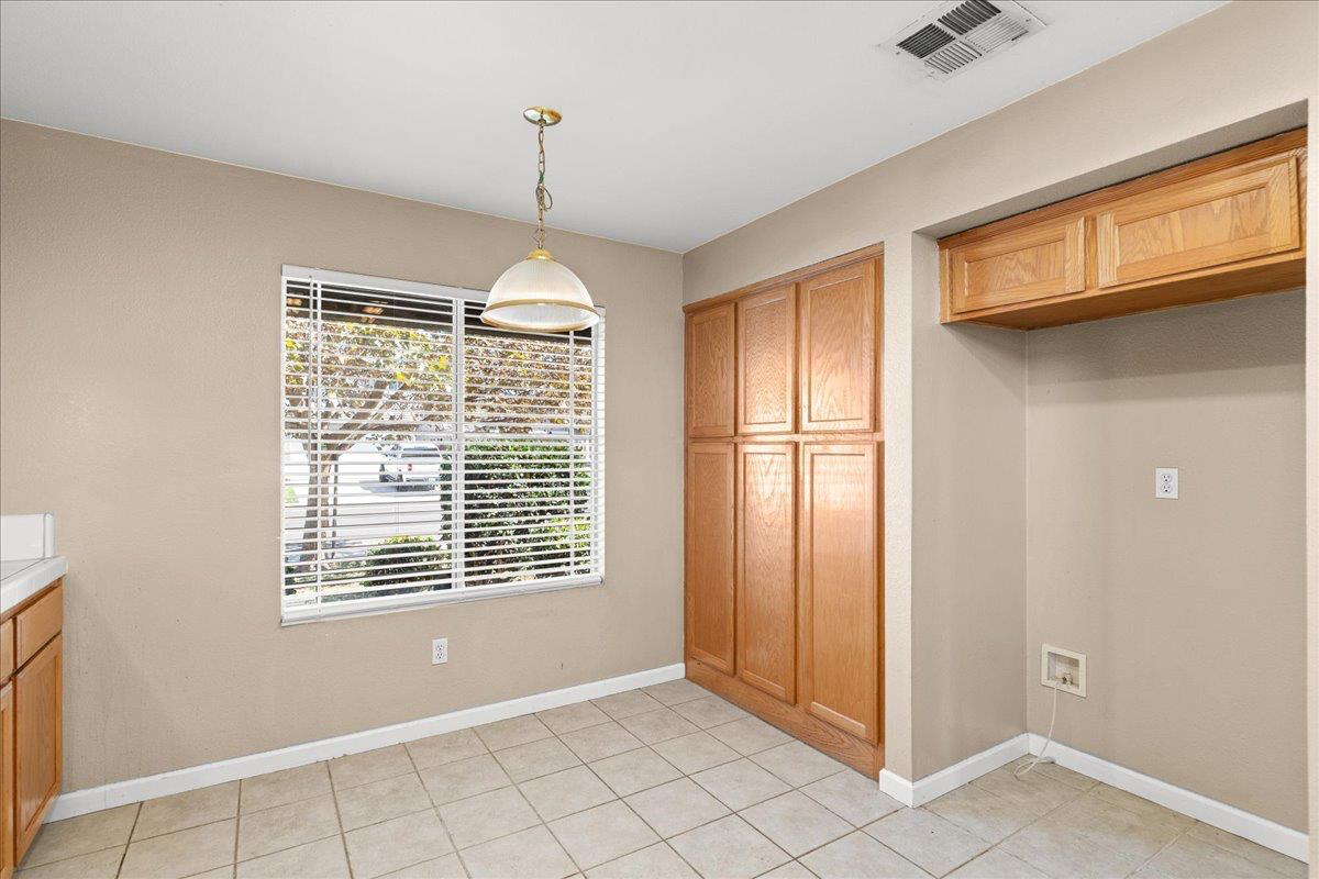 1404 Venice Circle