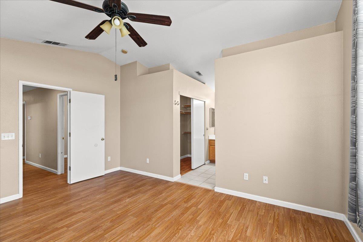 1404 Venice Circle