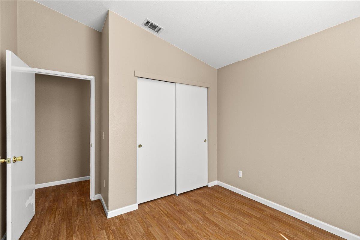 1404 Venice Circle