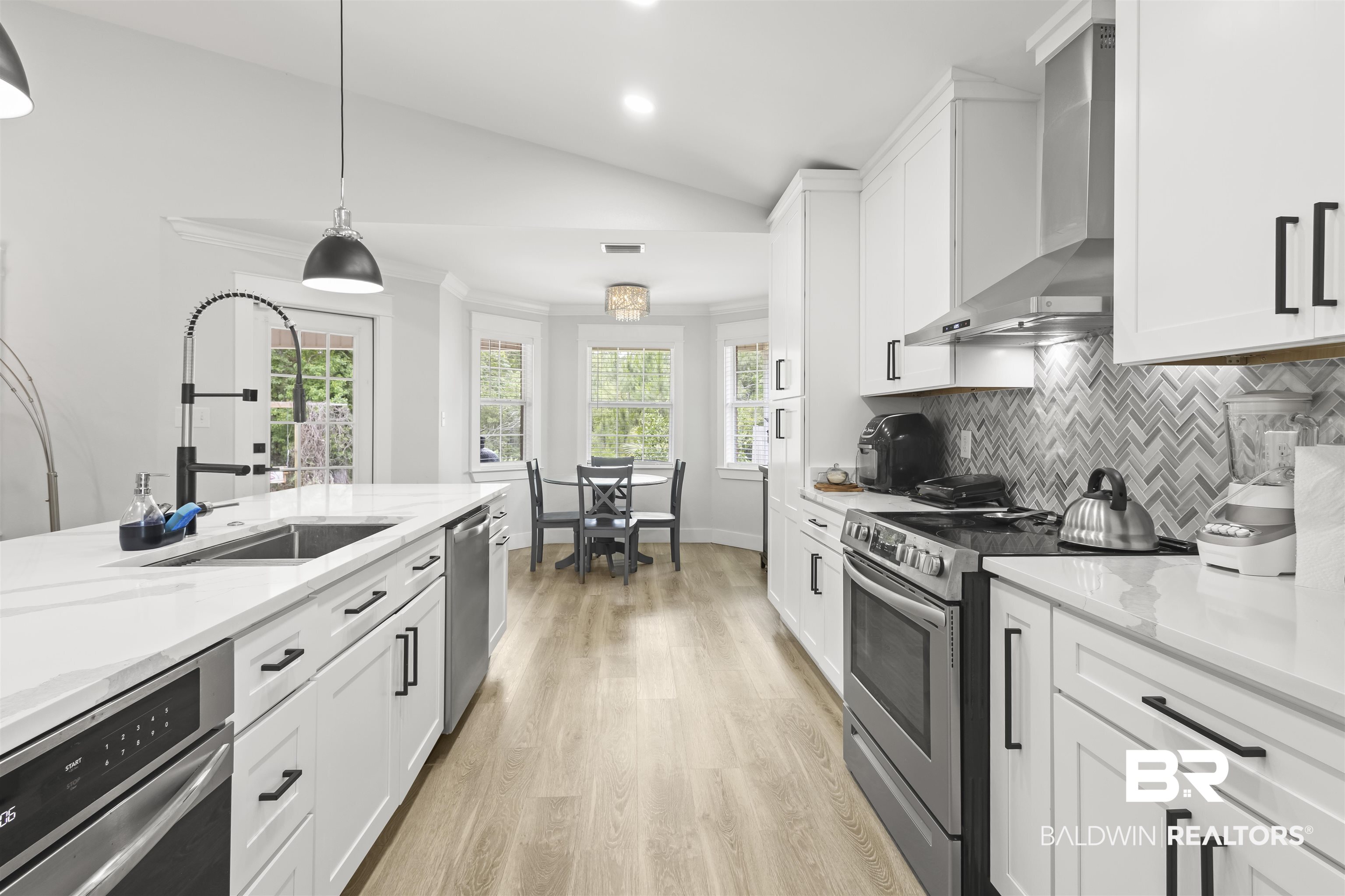 22470 Beaver Creek Lane