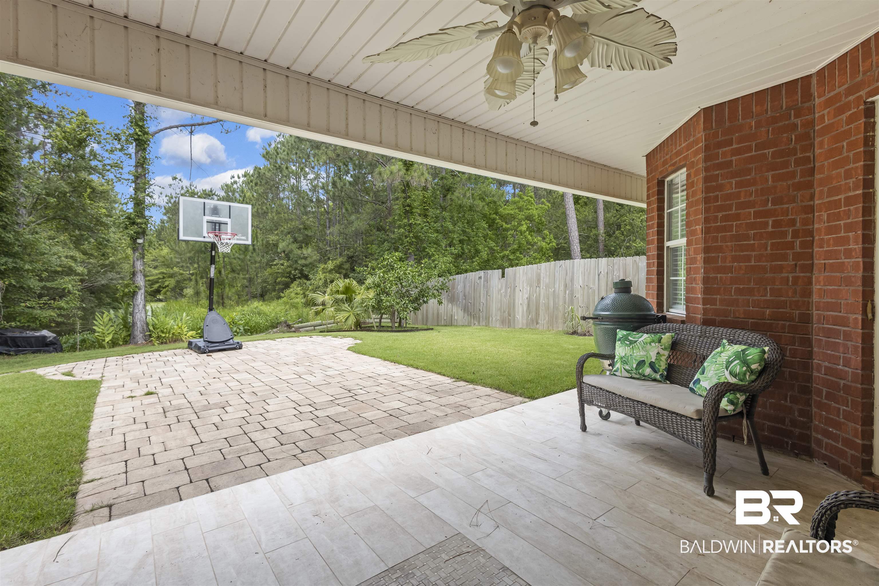 22470 Beaver Creek Lane